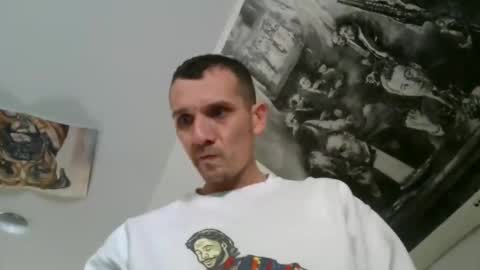 benny and innocentvixon online show from December 2025 07:00:01 PM