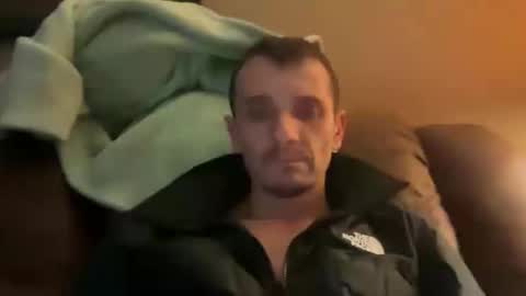 Snapshot of bennymn chatting on March 2026 03:58:02 AM benny and innocentvixon online show from March 2026 03:58:02 AM