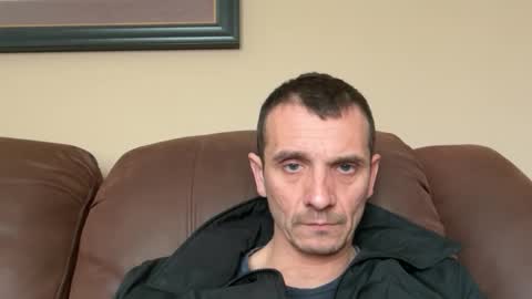 Snapshot of bennymn chatting on April 2026 03:17:02 PM benny and innocentvixon online show from April 2026 03:17:02 PM