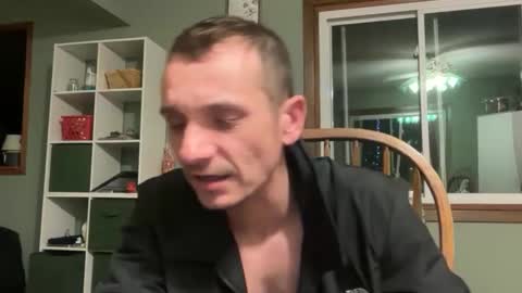 Snapshot of bennymn chatting on April 2026 04:17:02 AM benny and innocentvixon online show from April 2026 04:17:02 AM