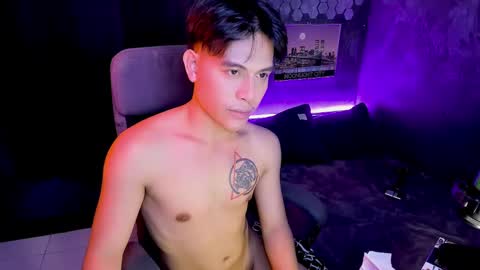 Snapshot of bentlyfuck chatting on January 2025 06:24:02 PM bentlyfuck online show from January 2025 06:24:02 PM