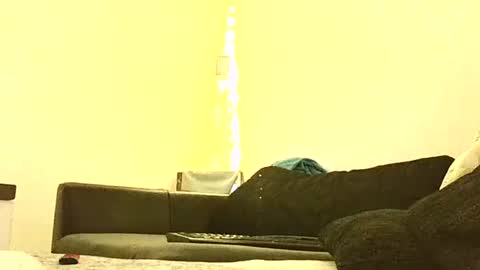 Benutzmich0800 online show from December 2024 06:33:01 PM