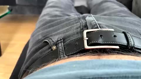 benz10001 online show from March 2026 04:00:01 PM