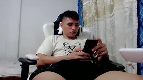 Bergon77 online show from March 2025 11:54:01 PM