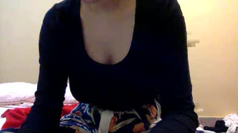 Snapshot of bermudatriangle12 chatting on May 2026 08:19:01 AM tixxie online show from May 2026 08:19:01 AM