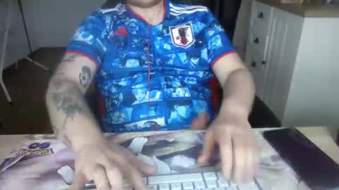 Snapshot of bernardo1904 chatting on May 2026 01:51:02 PM Bernardo online show from May 2026 01:51:02 PM