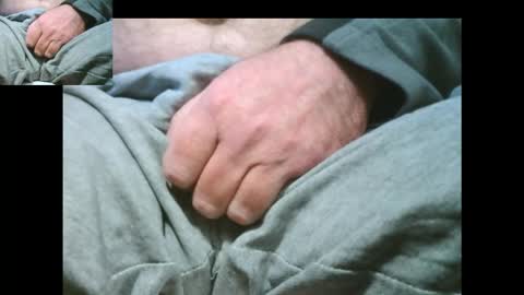 bernardo1968 online show from November 2025 01:10:02 PM