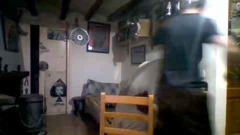 bernichaos77 online show from March 2026 01:54:02 AM