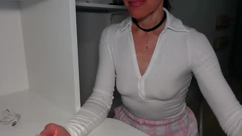 berry2024 online show from April 2026 05:43:01 AM