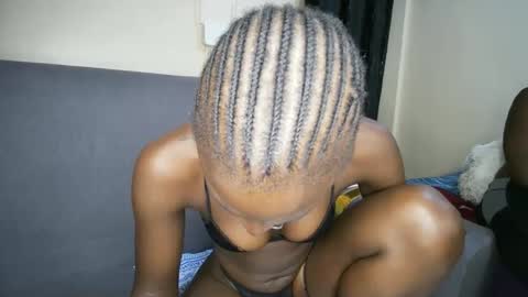 Juicey online show from February 2026 08:12:02 PM