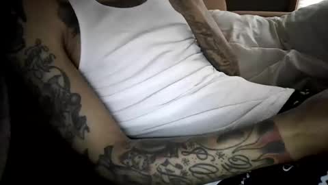 Snapshot of bertdollaz757 chatting on January 2025 05:06:01 PM ToxicPipe757 online show from January 2025 05:06:01 PM
