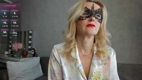 Snapshot of best__angelica chatting on November 2025 08:36:02 AM best__angelica online show from November 2025 08:36:02 AM