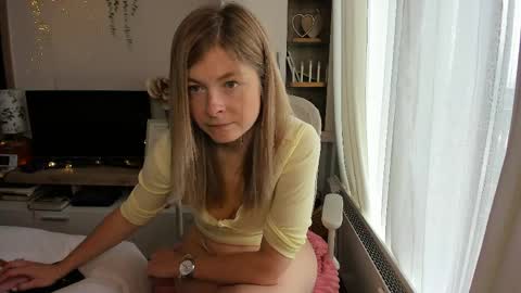 Vicky   online show from April 2026 07:20:01 AM