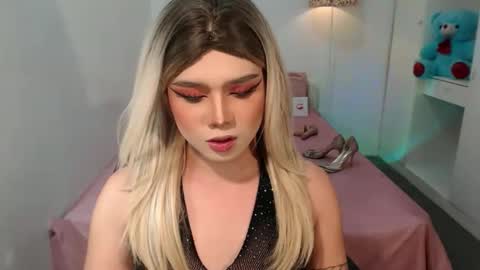 Snapshot of bestgirljulia chatting on October 2025 04:11:01 AM bestgirljulia online show from October 2025 04:11:01 AM