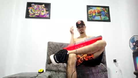 Andres online show from March 2025 10:45:02 PM