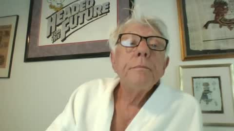 Snapshot of bestshot1951 chatting on June 2026 11:45:01 AM bestshot1951 online show from June 2026 11:45:01 AM