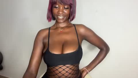 Snapshot of betty_fire_ chatting on June 2026 08:44:02 PM Adah online show from June 2026 08:44:02 PM