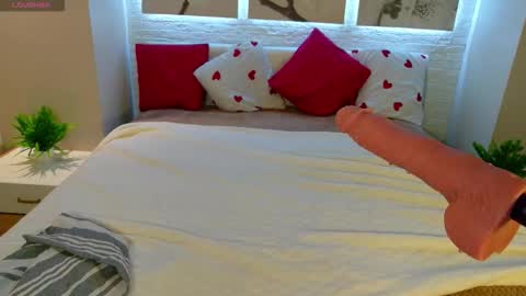 Betty online show from February 2026 08:09:02 PM