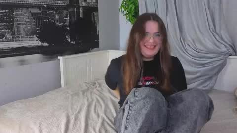 bettywatkins online show from November 2025 10:46:01 PM