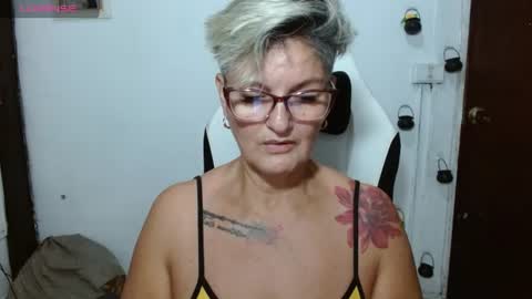 bibiana online show from June 2026 10:35:01 PM