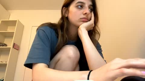Snapshot of beulahweikert chatting on May 2026 06:03:01 PM Lina online show from May 2026 06:03:01 PM