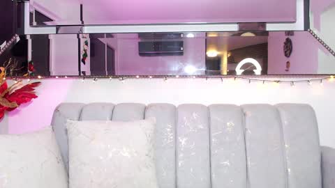 Snapshot of beuty_goddes777 chatting on December 2024 05:56:02 AM Nicolle Aviles online show from December 2024 05:56:02 AM