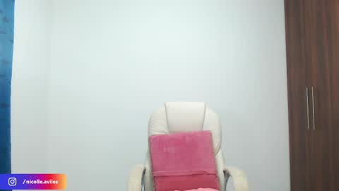 Snapshot of beuty_goddes777 chatting on February 2025 08:58:02 PM Nicolle Aviles online show from February 2025 08:58:02 PM