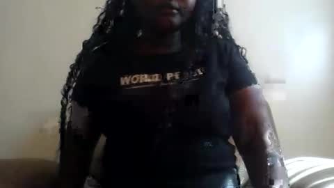 Snapshot of beutygal chatting on June 2026 06:38:02 AM beutygal online show from June 2026 06:38:02 AM
