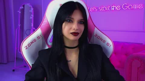 Beverly online show from June 2026 06:35:02 PM