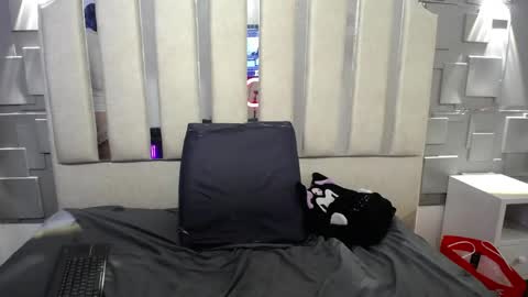 Snapshot of beyota_11 chatting on May 2026 12:00:02 PM beyota online show from May 2026 12:00:02 PM