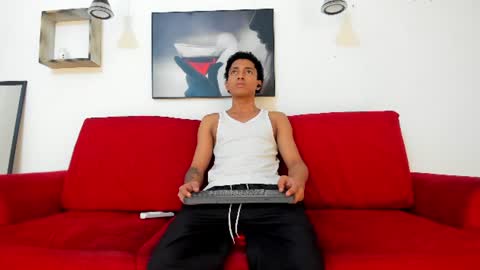 bhruno_diaz online show from June 2026 06:12:02 AM