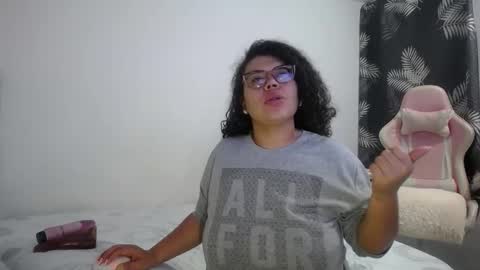 Bianca Tuesday to Sunday from 2am to 6am UTC-5 online show from December 2025 09:27:01 AM