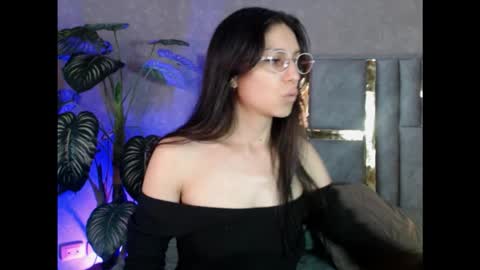 Bianca online show from September 2025 03:11:01 AM