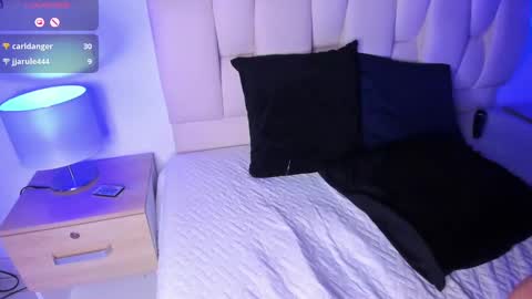  B I A N C A  online show from January 2025 03:01:01 PM