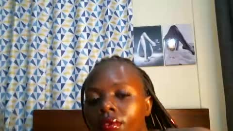 Snapshot of big_bootty2 chatting on August 2026 03:05:01 AM salma online show from August 2026 03:05:01 AM