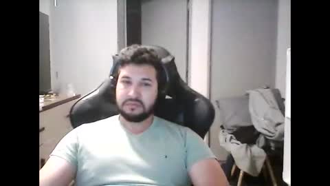 latinBoyHuge online show from December 2024 11:36:01 AM