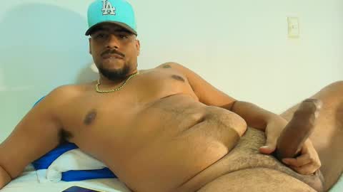 ALEXIS UNIVERSE  IM ON VACATION Ill come after  Kisses for that ass. online show from March 2026 10:59:01 PM