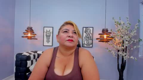 BigAssMaturee online show from November 2025 11:57:02 AM