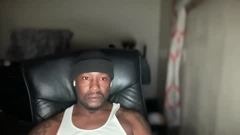 Snapshot of bigbackwoodcali chatting on October 2025 06:55:02 AM bigbackwoodcali online show from October 2025 06:55:02 AM