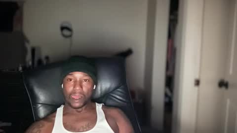 Snapshot of bigbackwoodcali chatting on June 2026 08:37:01 AM bigbackwoodcali online show from June 2026 08:37:01 AM