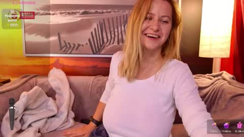 BigBoobsArri online show from October 2025 08:17:01 AM