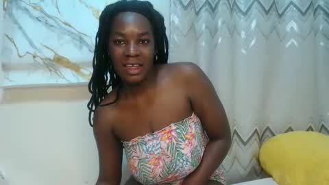 bigboobys123 online show from December 2025 03:01:01 AM