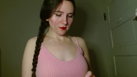 Isabella online show from February 2026 07:30:01 AM