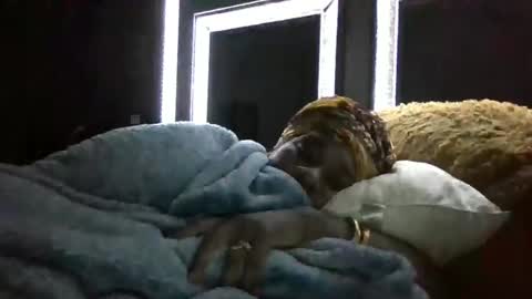 bigbootydimpless online show from December 2024 05:58:02 AM