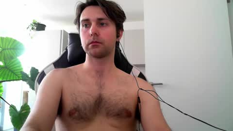 Snapshot of bigbrit_25 chatting on March 2025 11:18:01 AM Big Brit online show from March 2025 11:18:01 AM