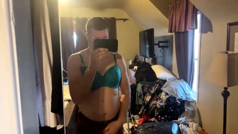 Snapshot of bigcam3cummins chatting on January 2026 09:20:01 PM bigcam3cummins online show from January 2026 09:20:01 PM