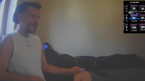 Jon - Im Straight online show from November 2025 06:18:01 PM