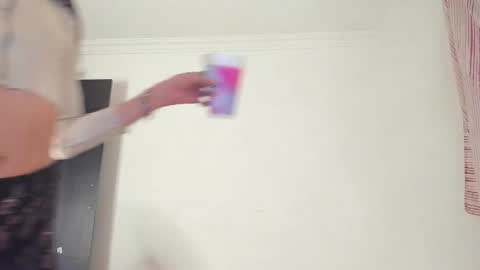 Snapshot of bigcock_luci chatting on January 2025 08:05:01 AM bigcock_luci online show from January 2025 08:05:01 AM