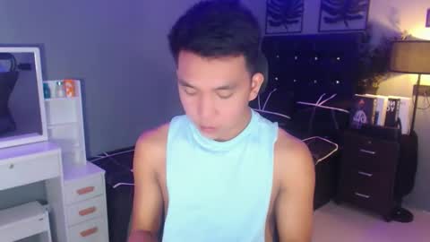 Simon online show from December 2024 12:55:01 PM