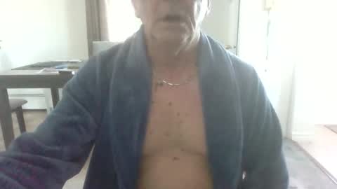 Snapshot of bigdeer581917471 chatting on May 2026 10:09:02 AM bigdeer581917471 online show from May 2026 10:09:02 AM